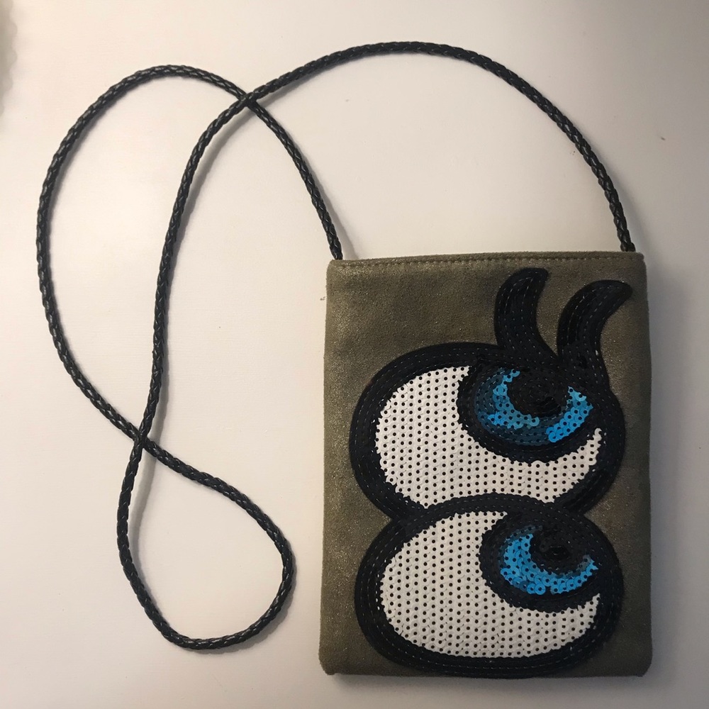 Small Sequence Eye Purse